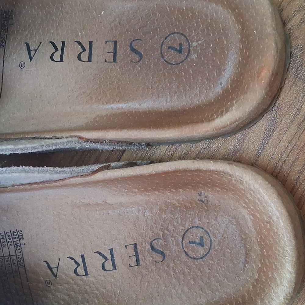 Serra Womens Tan Birkenstock Style Clogs - Picture 2 of 4